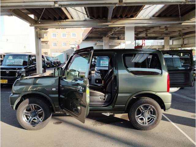 スズキ ジムニー ６６０ ランドベンチャー ４ＷＤ H29年 (東海) 99