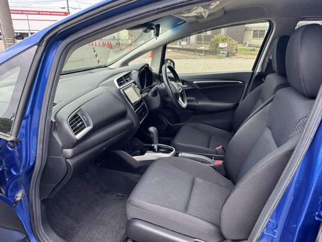 ホンダ フィット １．３ １３Ｇ Ｆ H30年 (甲信越・北陸) 99