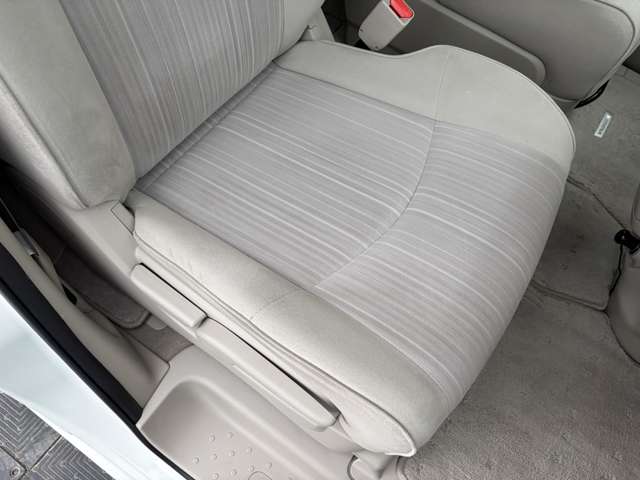 日産 セレナ ２．０ ２０Ｇ H23年 () 99