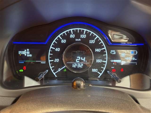 日産 ノート １．２ Ｅ－ＰＯＷＥＲ Ｘ H30年 (近畿) 99