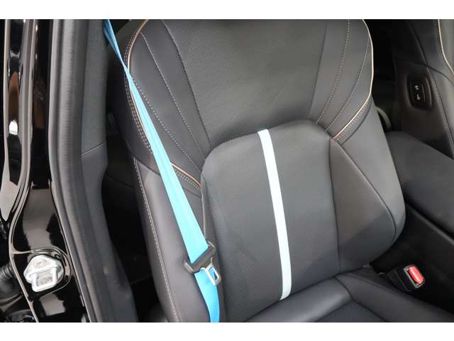 トヨタ クラウン　スポーツ　ハイブリッド ２．５ Ｚ Ｅ－ＦＯＵＲ ４ＷＤ R6年 () 99