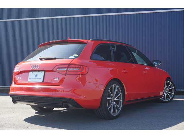 アウディ Ａ４　アバント ２．０ ＴＦＳＩ クワトロ Ｓラインパッケージ ４ＷＤ H27年 (関東) 99