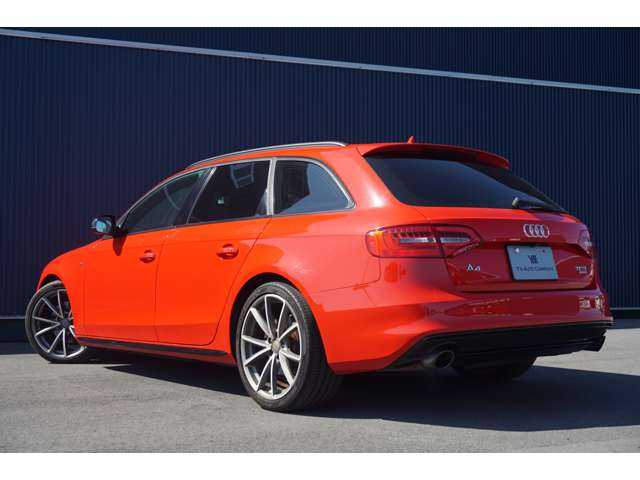 アウディ Ａ４　アバント ２．０ ＴＦＳＩ クワトロ Ｓラインパッケージ ４ＷＤ H27年 (関東) 99