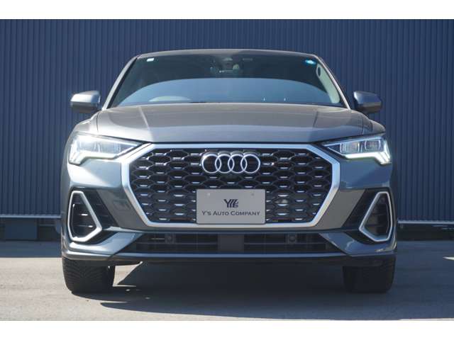 アウディ Ｑ３　スポーツバック ３５　ＴＦＳＩ　Ｓライン R3年 () 99