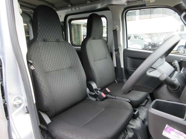 ダイハツ ハイゼットカーゴ ６６０ デラックス ４ＷＤ R7年 (甲信越・北陸) 99