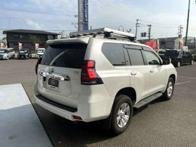 トヨタ ランドクルーザープラド ２．８ ＴＸ Ｌパッケージ ディーゼルターボ ４ＷＤ R4年 (甲信越・北陸) 99