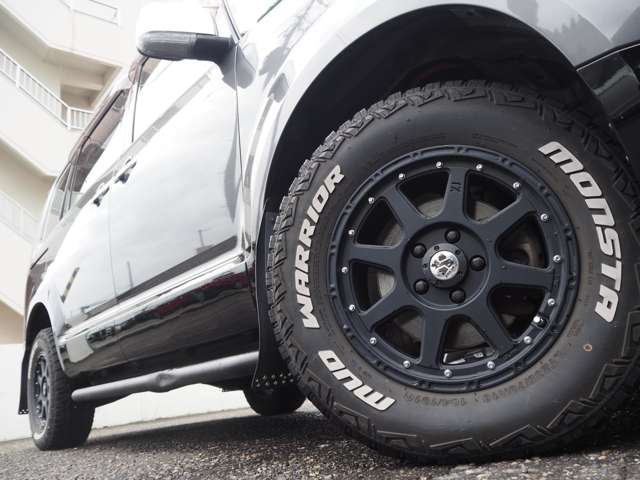 三菱 デリカ　Ｄ：５ ２．２ Ｄ プレミアム ディーゼルターボ ４ＷＤ H25年 (甲信越・北陸) 99