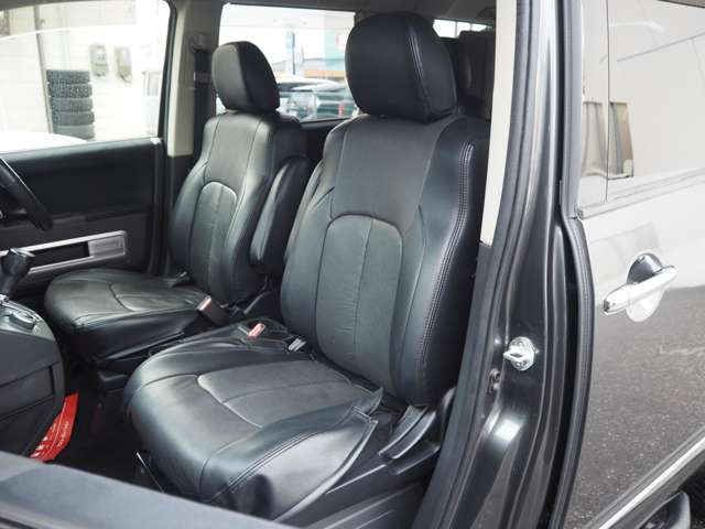 三菱 デリカ　Ｄ：５ ２．２ Ｄ プレミアム ディーゼルターボ ４ＷＤ H25年 (甲信越・北陸) 99