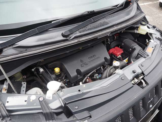 三菱 デリカ　Ｄ：５ ２．２ Ｄ プレミアム ディーゼルターボ ４ＷＤ H25年 (甲信越・北陸) 99