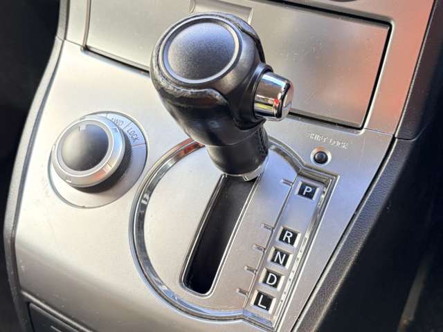 三菱 デリカ　Ｄ：５ ２．２ Ｄ パワーパッケージ ディーゼルターボ ４ＷＤ H25年 () 99