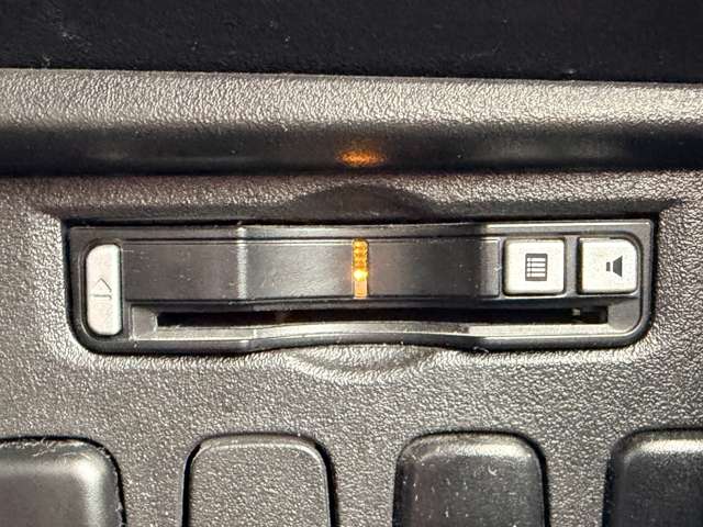 三菱 デリカ　Ｄ：５ ２．２ Ｄ パワーパッケージ ディーゼルターボ ４ＷＤ H25年 () 99