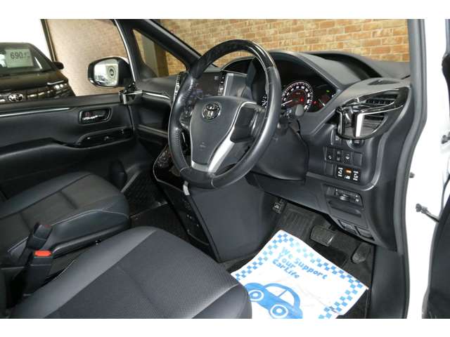 トヨタ エスクァイア ２．０ ＧＩ ４ＷＤ R2年 (東北) 99