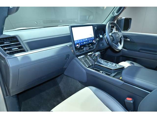 レクサス ＧＸ５５０ ５５０ オーバートレイルプラス ４ＷＤ R7年 (関東) 99