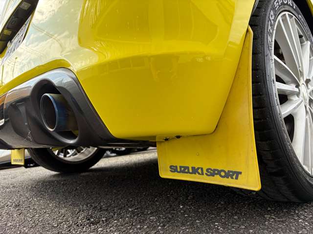 スズキ スイフト １．６ スポーツ H27年 (関東) 99