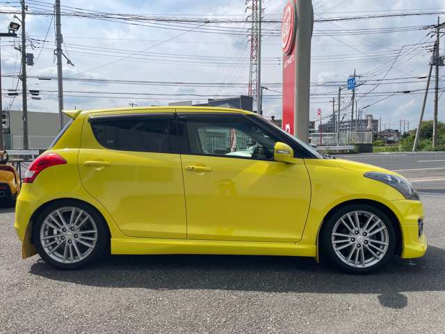 スズキ スイフト １．６ スポーツ H27年 (関東) 99