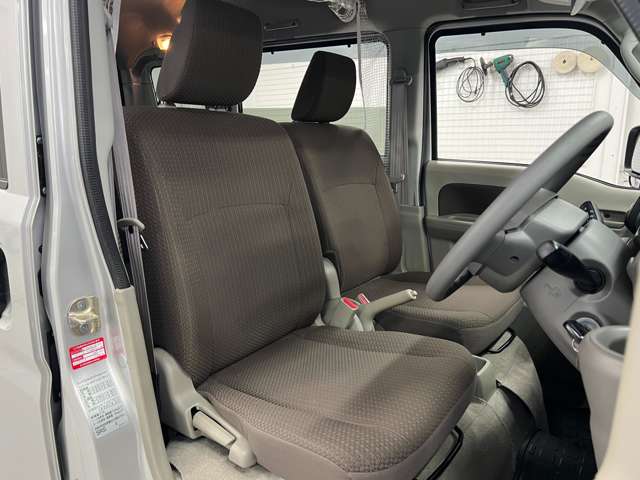 三菱 ミニキャブバン ６６０ ブラボー ターボ ハイルーフ R4年 (近畿) 99