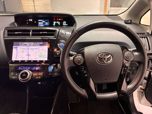 トヨタ プリウスΑ １．８ Ｓ チューン ブラックＩＩ R1年 (近畿) 99