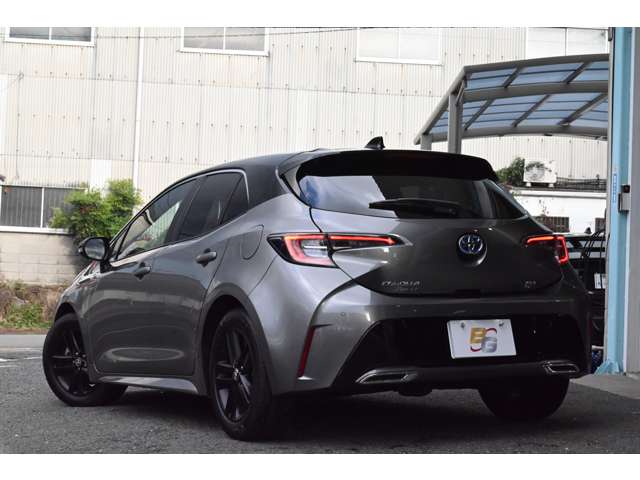 トヨタ カローラスポーツ　ハイブリッド １．８ ハイブリッド Ｇ ５０ミリオン エディション R4年 (近畿) 99