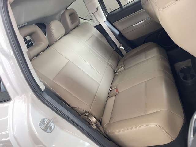 ジープ コンパス リミテッド ４ＷＤ H26年 (近畿) 99