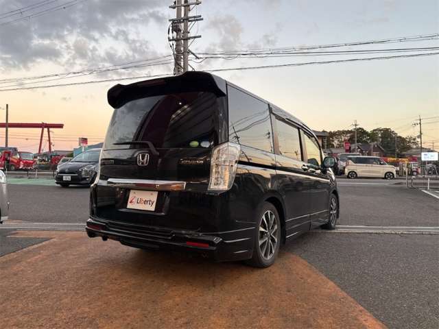 ホンダ ステップワゴン　スパーダ ２．０ スパーダ Ｚ クールスピリット H26年 (近畿) 99