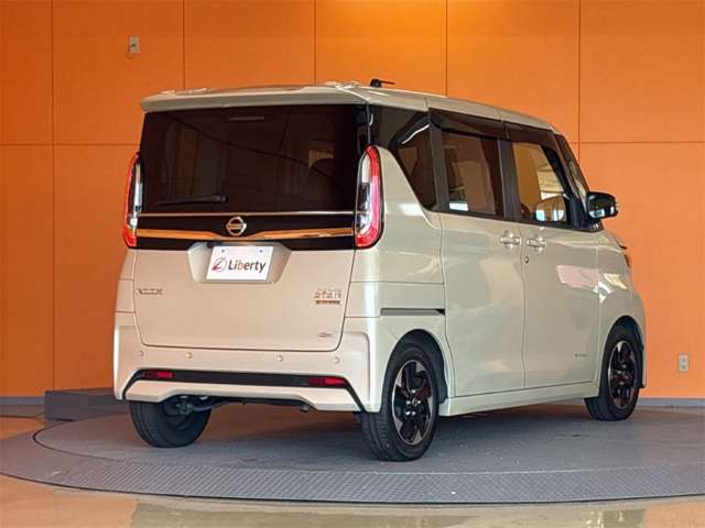 日産 ルークス ６６０ ハイウェイスターＸ R5年 (近畿) 99