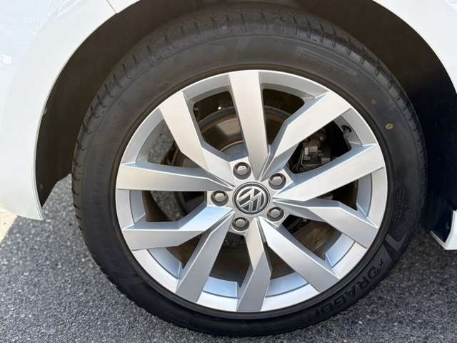 フォルクスワーゲン ゴルフ ＴＳＩ　ハイライン H29年 (中国) 99