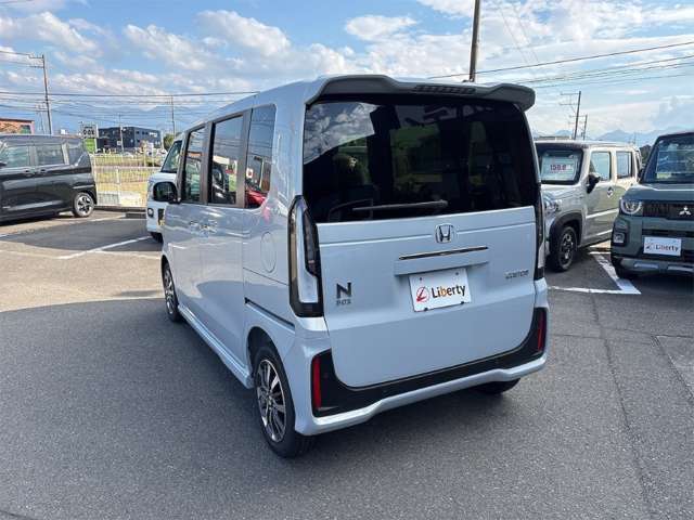ホンダ Ｎ　ＢＯＸ カスタム ６６０ R8年 (四国) 99
