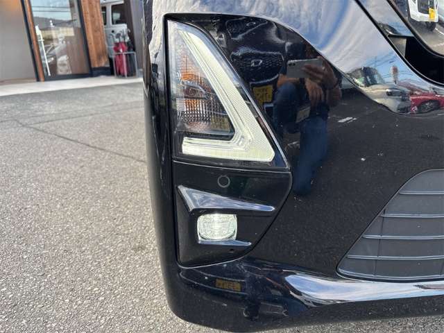 日産 ルークス ６６０ ハイウェイスターＸ アーバンクロム プロパイロット エディション R4年 (四国) 99