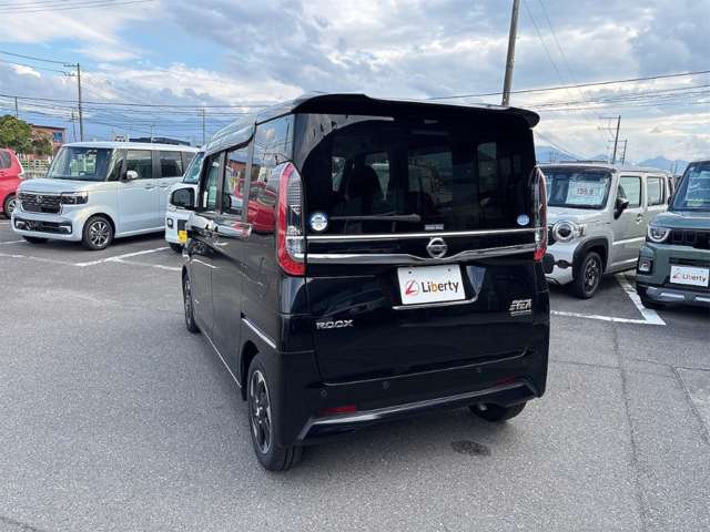 日産 ルークス ６６０ ハイウェイスターＸ アーバンクロム プロパイロット エディション R4年 (四国) 99
