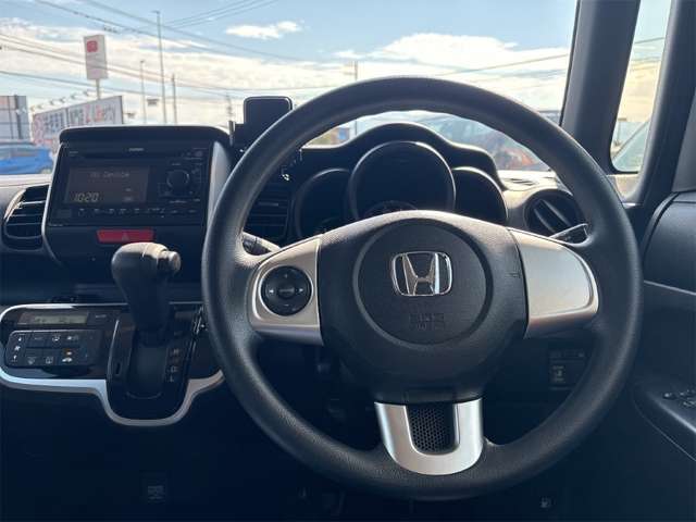 ホンダ Ｎ　ＢＯＸ ６６０ Ｇ Ｌパッケージ H27年 (四国) 99