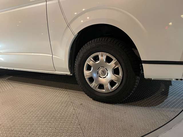 トヨタ ハイエースバン ２．８ スーパーＧＬ ロング ディーゼルターボ ４ＷＤ R1年 (東海) 99
