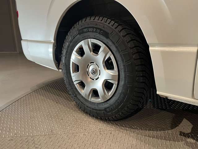 トヨタ ハイエースバン ２．８ スーパーＧＬ ロング ディーゼルターボ ４ＷＤ R1年 (東海) 99