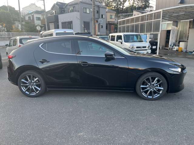 マツダ ＭＡＺＤＡ３　ファストバック ２．０ ２０Ｓ ツーリング R7年 (関東) 99