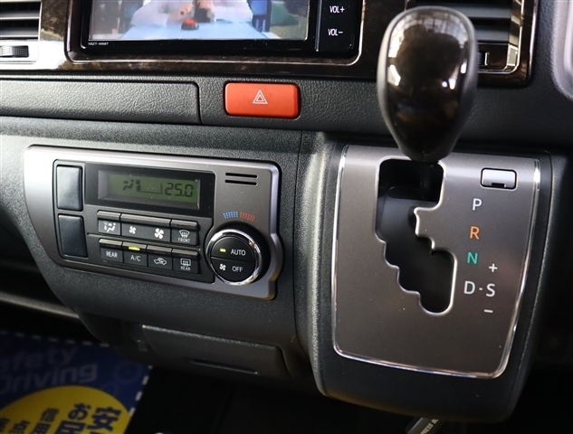 トヨタ ハイエースバン ２．０ スーパーＧＬ ダークプライムＩＩ ロングボディ R5年 (関東) 99