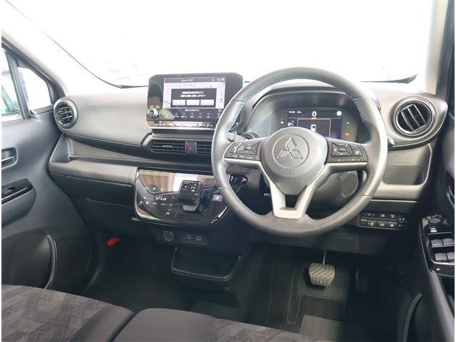 三菱 ｅＫクロス　ＥＶ Ｇ R4年 (東海) 99