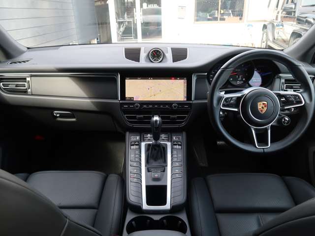 ポルシェ マカン ＰＤＫ ４ＷＤ R3年 (関東) 99