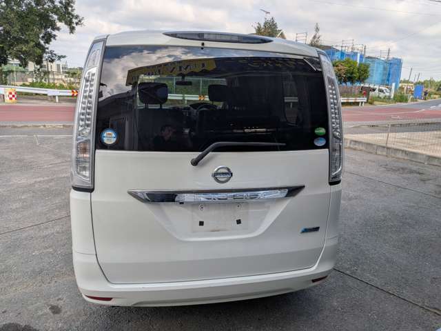 日産 セレナ ２．０ ２０Ｘ Ｓ－ＨＹＢＲＩＤ H24年 (関東) 99