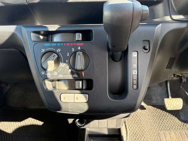 ダイハツ ミラ　イース ６６０ Ｌ ＳＡＩＩＩ R1年 (九州・沖縄) 99