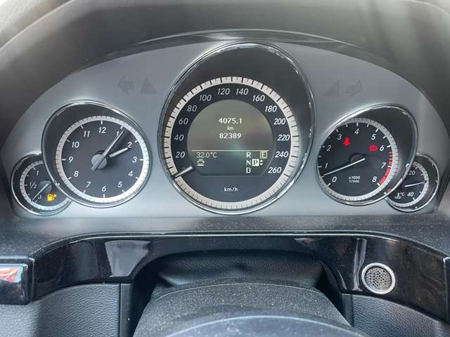 メルセデスベンツ Ｅクラス Ｅ３５０　アバンギャルド H23年 (東海) 99