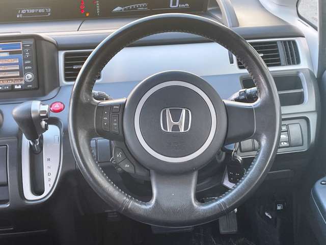 ホンダ ステップワゴン ２．０ スパーダ Ｓ Ｚ ＨＤＤナビパッケージ H19年 (東海) 99
