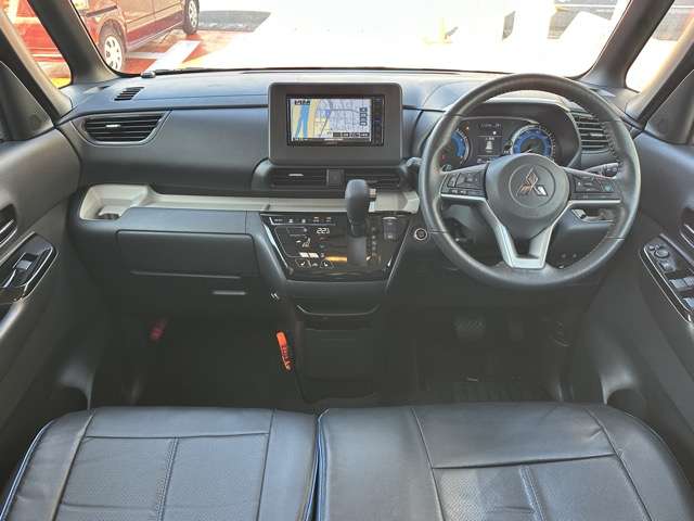 三菱 デリカ　ミニ ６６０ Ｔ プレミアム ４ＷＤ R7年 (東海) 99