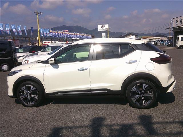 日産 キックス １．２ Ｘ ツートーン インテリアエディション （Ｅ－ＰＯＷＥＲ） R3年 (九州・沖縄) 99