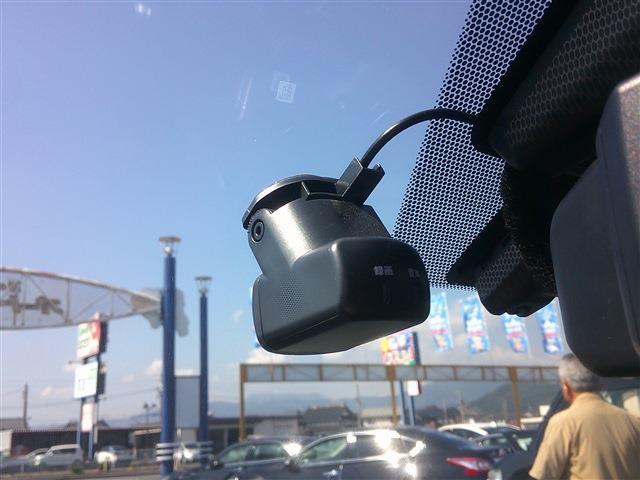 日産 キックス １．２ Ｘ ツートーン インテリアエディション （Ｅ－ＰＯＷＥＲ） R3年 (九州・沖縄) 99