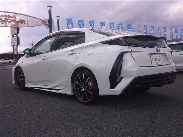 トヨタ プリウスＰＨＶ １．８ Ｓ ＧＲ スポーツ H30年 (九州・沖縄) 99
