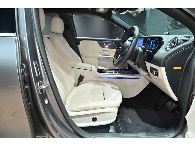 メルセデスベンツ ＧＬＡクラス ＧＬＡ２００ Ｄ ４マチック ディーゼルターボ ４ＷＤ R3年 (関東) 99