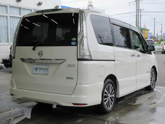 日産 セレナ ２．０ ハイウェイスター Ｓ－ＨＹＢＲＩＤ H26年 (関東) 99