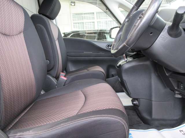 日産 セレナ ２．０ ハイウェイスター Ｓ－ＨＹＢＲＩＤ H26年 (関東) 99