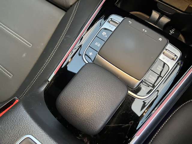 メルセデスベンツ Ｂクラス Ｂ２００Ｄ ＡＭＧライン ディーゼルターボ R1年 (近畿) 99