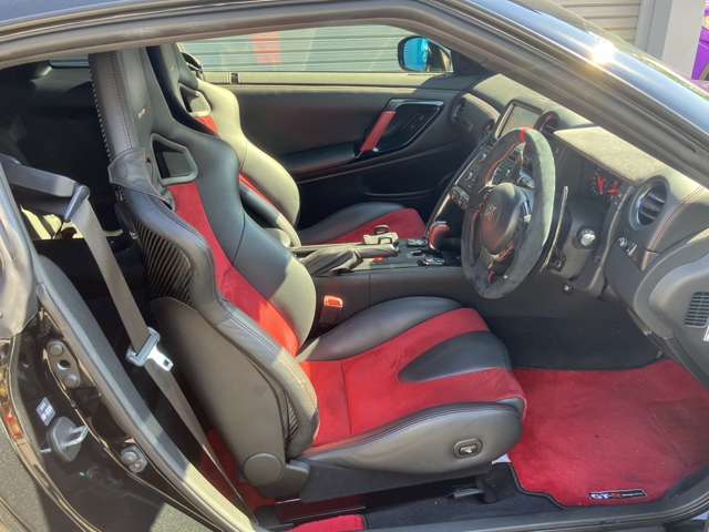 日産 ＧＴ−Ｒ ３．８ ＮＩＳＭＯ ４ＷＤ H26年 (近畿) 99