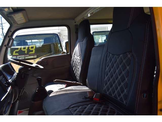 いすゞ エルフ ３．０ ダブルキャブ ロング フルフラットロー ディーゼルターボ H30年 (近畿) 99